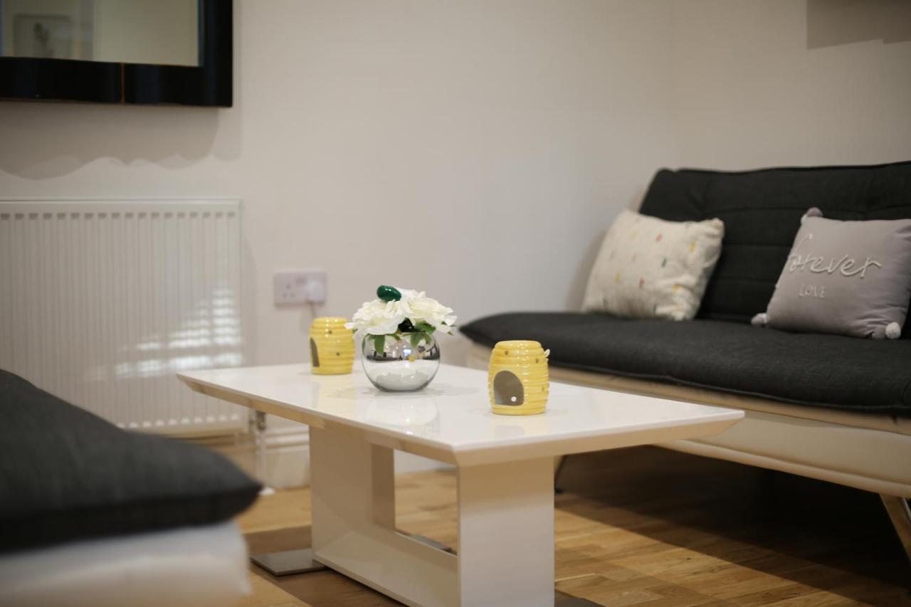 Deluxe Flat A In Kensington Olympia * Londres
